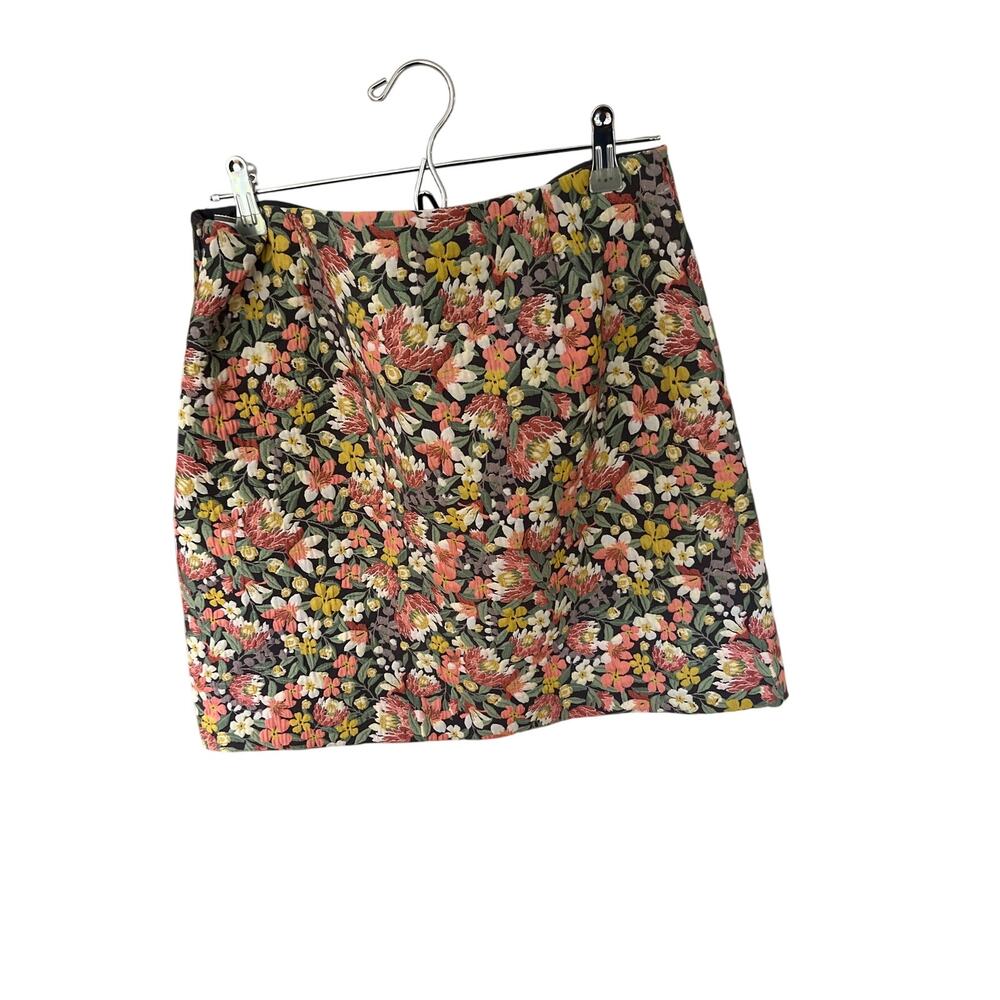 Loft Pink Yellow Floral Tapestry Mini Skirt sz 8